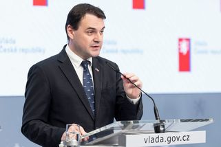 Macinka se sešel s ruskou velvyslankyní. Válku je třeba ukončit, řekl jí - Seznam Zprávy
